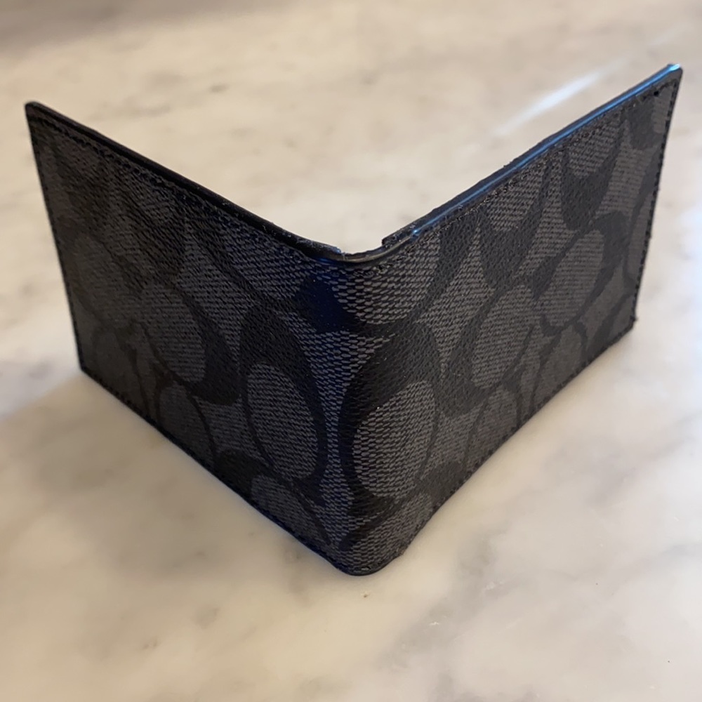 Coach Compact ID Wallet - Picture 5 of 9